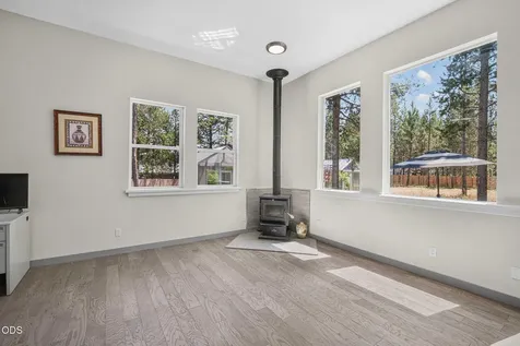 17465 Snow Goose Road Bend OR 97707
