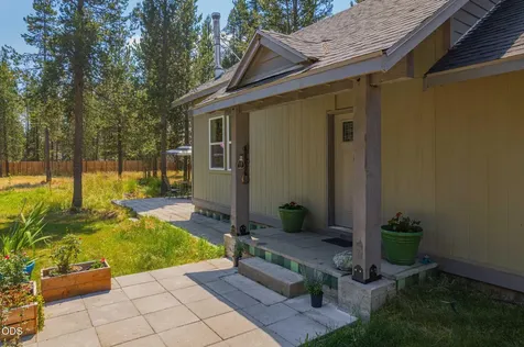 17465 Snow Goose Road Bend OR 97707