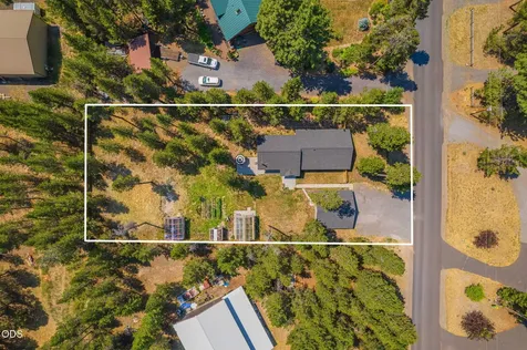 17465 Snow Goose Road Bend OR 97707