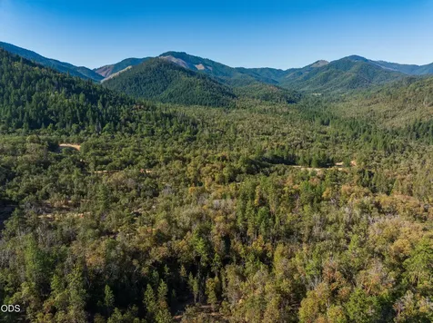 2659 Foots Creek L Fork Road Gold Hill OR 97525