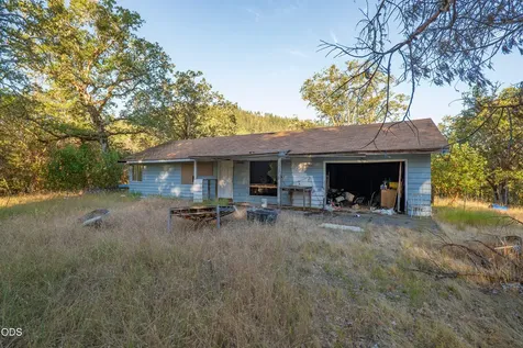 2659 Foots Creek L Fork Road Gold Hill OR 97525