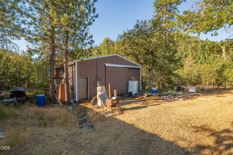 2659 Foots Creek L Fork Road Gold Hill OR 97525