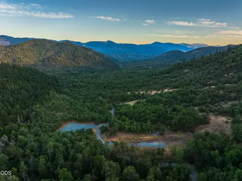 2659 Foots Creek L Fork Road Gold Hill OR 97525