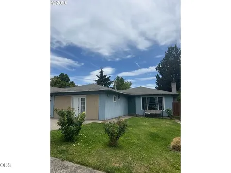 2122 Hill Way Medford OR 97504