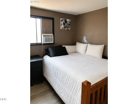 2122 Hill Way Medford OR 97504