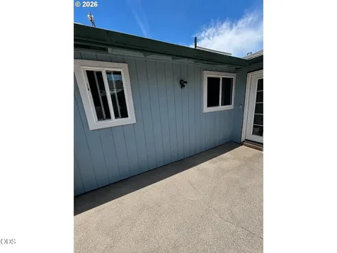 2122 Hill Way Medford OR 97504