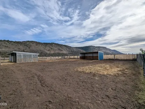 29277 Highway 97 N Chiloquin OR 97624