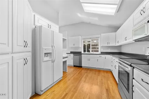2736 Juanita Avenue Medford OR 97504