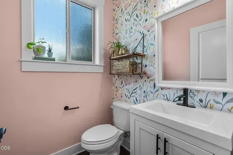 20867 SE Sunniberg Lane Bend OR 97702