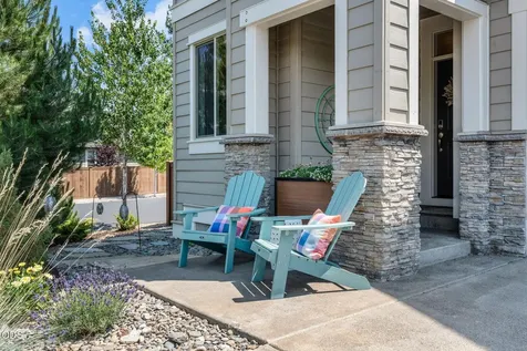 20867 SE Sunniberg Lane Bend OR 97702