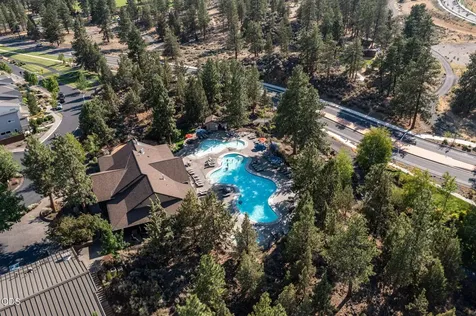 20867 SE Sunniberg Lane Bend OR 97702