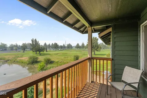 1141 Golden Pheasant Drive Redmond OR 97756