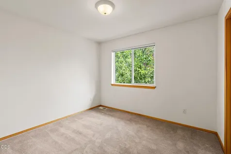 1141 Golden Pheasant Drive Redmond OR 97756