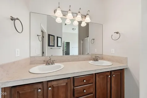 2765 SW 49th Street Redmond OR 97756