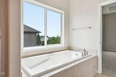 2765 SW 49th Street Redmond OR 97756