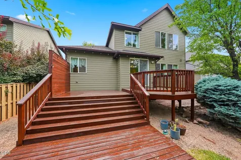 2765 SW 49th Street Redmond OR 97756