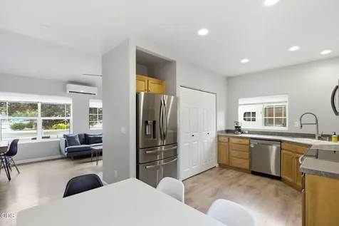 327 NW Elm Avenue Redmond OR 97756