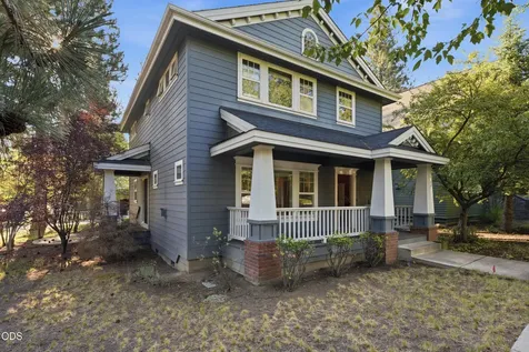1374 NW Fort Clatsop Street Bend OR 97703