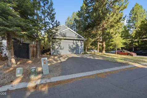 1374 NW Fort Clatsop Street Bend OR 97703