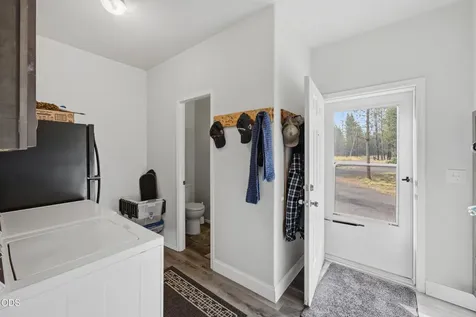 16760 Pine Place La Pine OR 97739