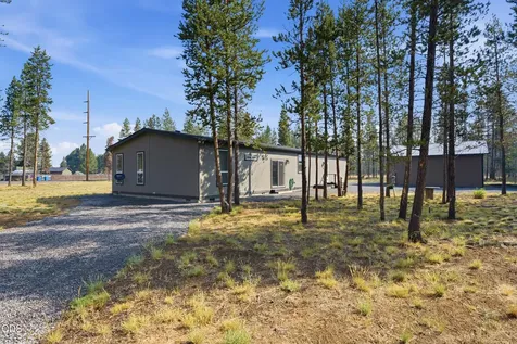 16760 Pine Place La Pine OR 97739
