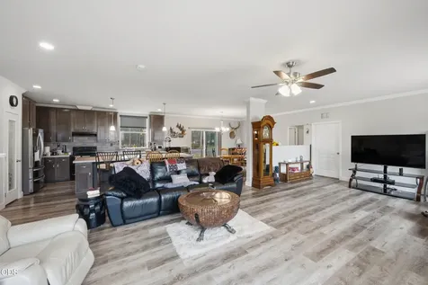16760 Pine Place La Pine OR 97739