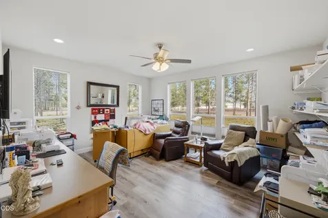 16760 Pine Place La Pine OR 97739