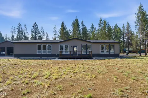 16760 Pine Place La Pine OR 97739
