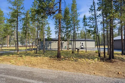 16760 Pine Place La Pine OR 97739