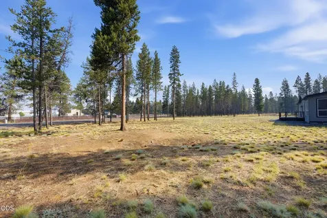 16760 Pine Place La Pine OR 97739