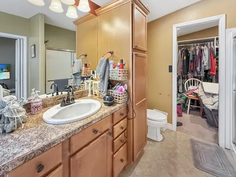 3737 NW Oak Avenue Redmond OR 97756