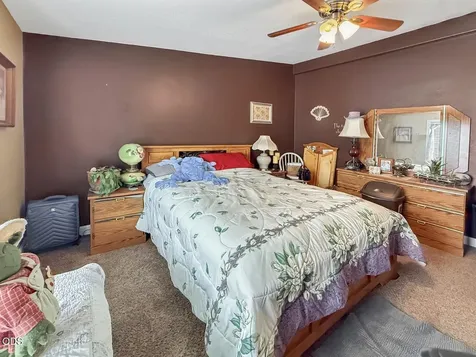 3737 NW Oak Avenue Redmond OR 97756