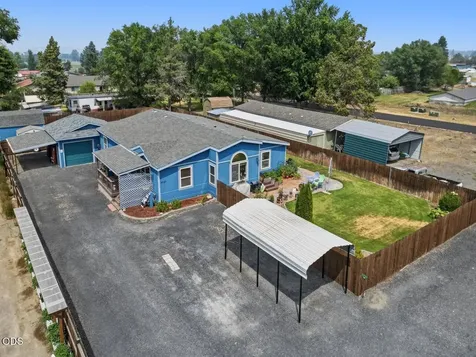 3737 NW Oak Avenue Redmond OR 97756