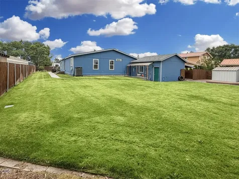 3737 NW Oak Avenue Redmond OR 97756