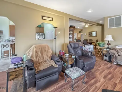 3737 NW Oak Avenue Redmond OR 97756