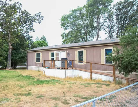 6235 Ponderosa Street Central Point OR 97502