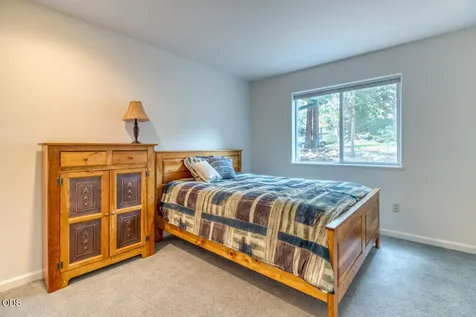 3271 NW Melville Drive Bend OR 97703