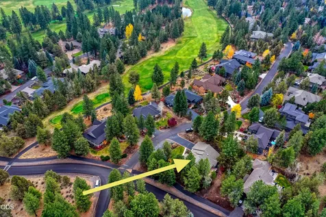 3271 NW Melville Drive Bend OR 97703