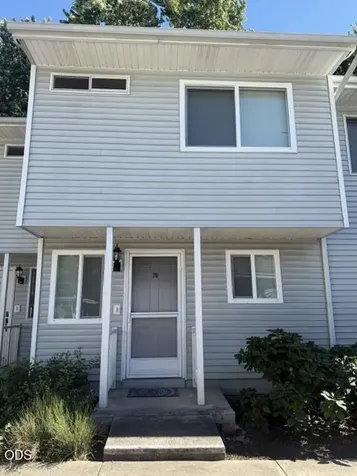 2101 Poplar Drive Medford OR 97504