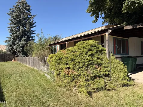 6801 Waggoner Court Klamath Falls OR 97603