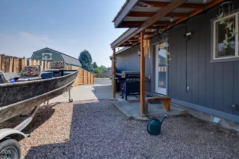 3404 SW Pumice Avenue Redmond OR 97756
