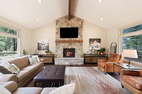 17842 Mt Hood Lane Sunriver OR 97707