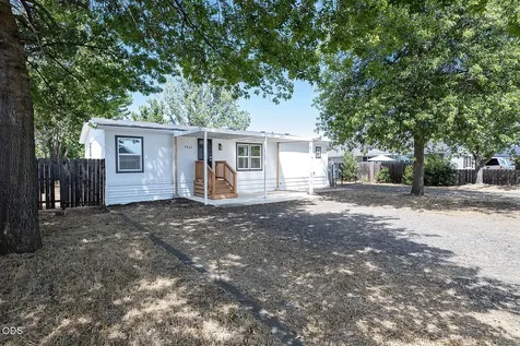 7927 Wilson Way White City OR 97503