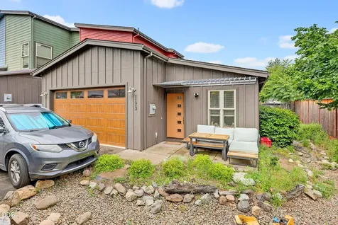 1169 Iowa Street Ashland OR 97520