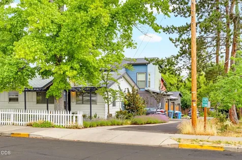1169 Iowa Street Ashland OR 97520