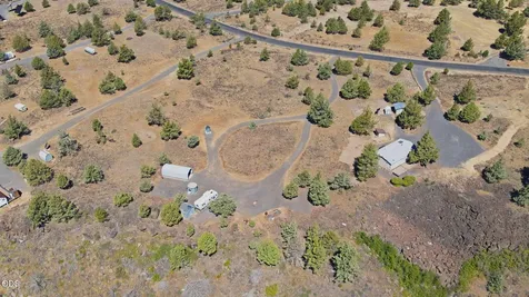 11729 SW Airfield Lane Culver OR 97734