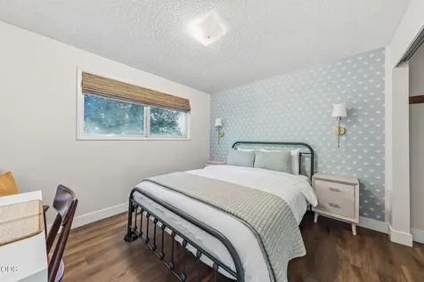 832 La Loma Drive Medford OR 97504
