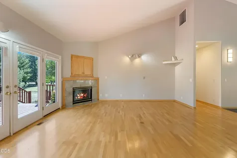 474 Tanager Drive Redmond OR 97756