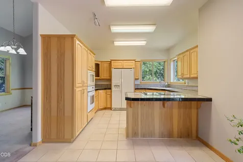 474 Tanager Drive Redmond OR 97756