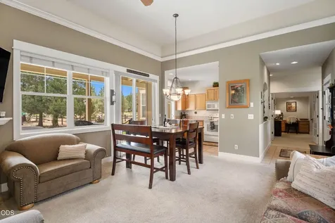 320 Split Rail Lane Redmond OR 97756